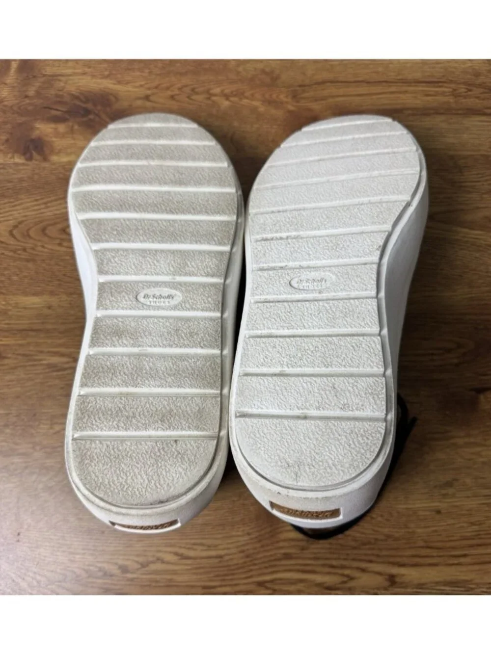 Dr. Scholl's Time Off Platform Sneaker Black Women's Size 8.5W Super Comfortable